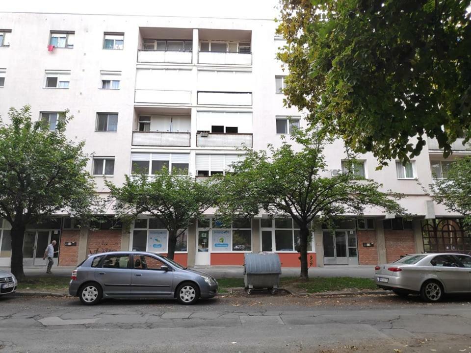 SzekszárdKoelcsey Apartman公寓 外观 照片